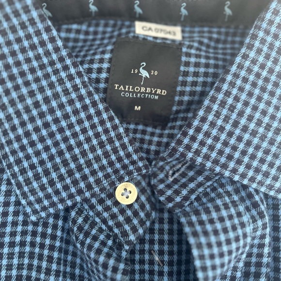 New with tags TailorByrd button down - Picture 2 of 3